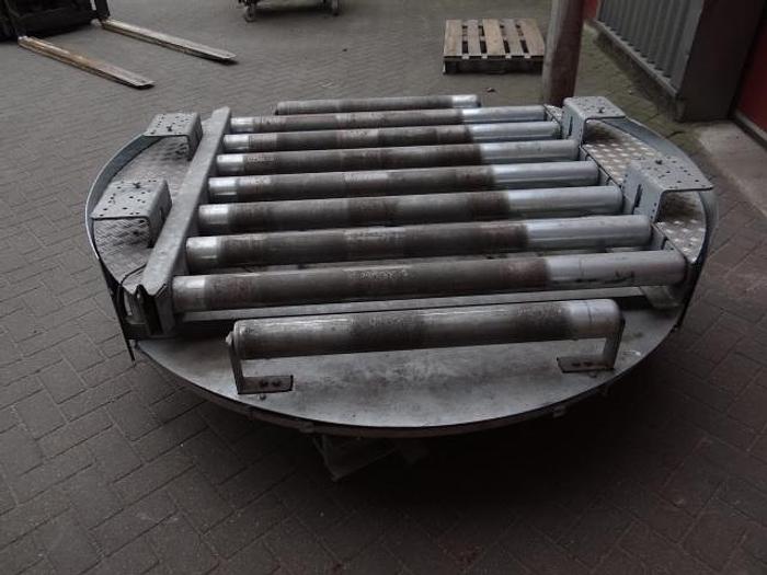 Used Stale aangedreven draaistation voor pallets 1250 mm
