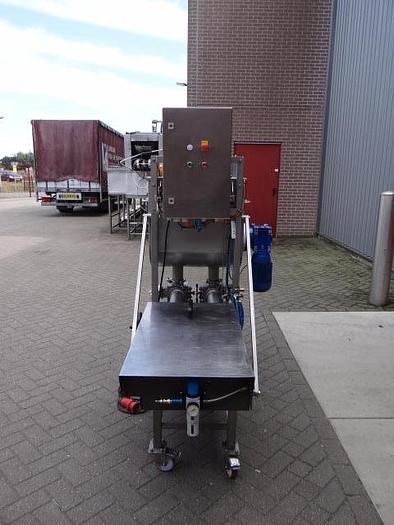 Used 2004 EFM doseer VD-1000-2 vulstation TR3