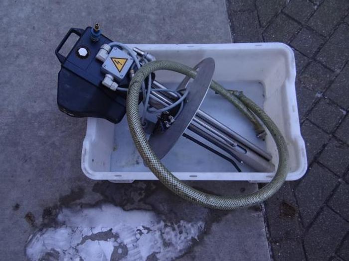 Used 2 side wetglue labeler for oval glass jars Langguth