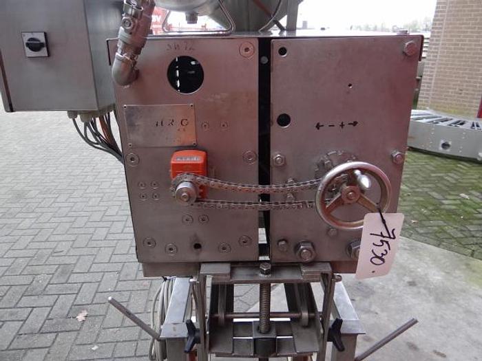 Gebruikt 2 station piston filler