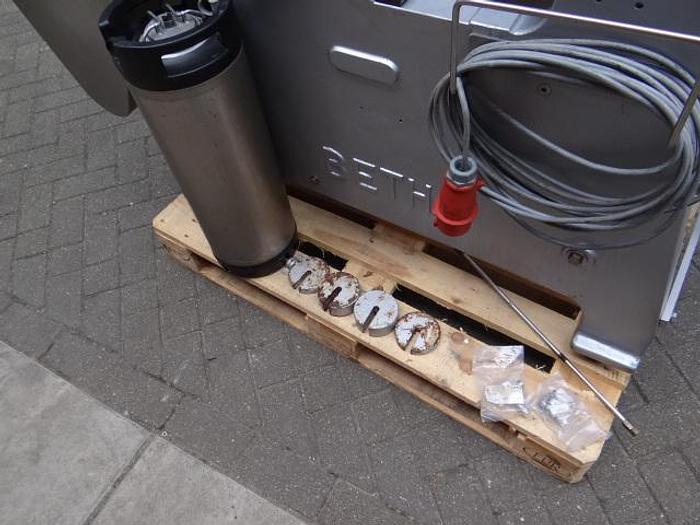 Used wet-glue Roll trough labeler for big diameter cans