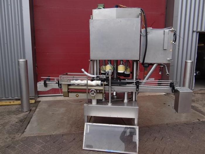 Used Calumatic MTV-6 vacum capper