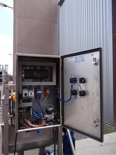 Used 2004 EFM doseer VD-1000-2 vulstation TR3