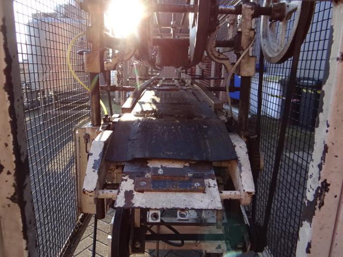 Gebruikt Roll trough labeler for Cans 99-230mm De Santis