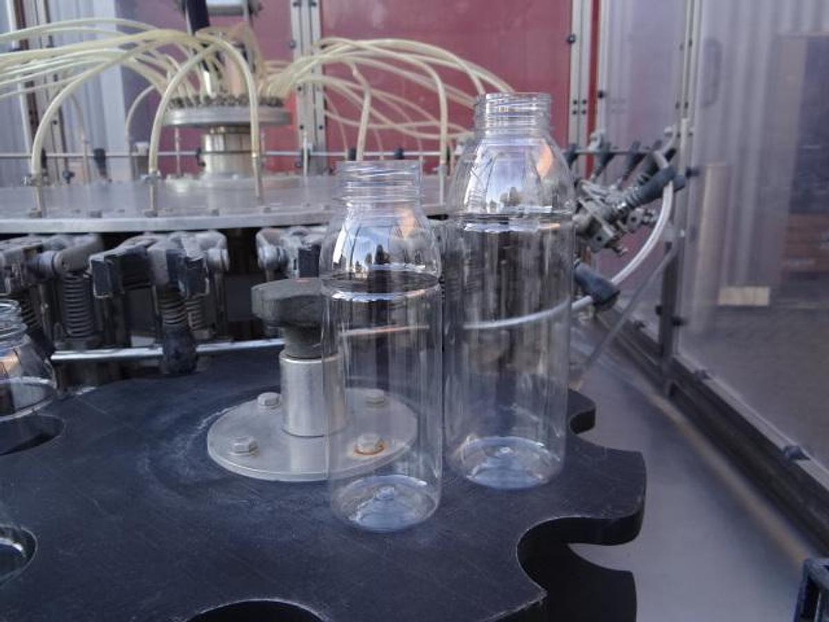 Gebruikt Empty bottle cleaner PET 0,3/0,5ltr