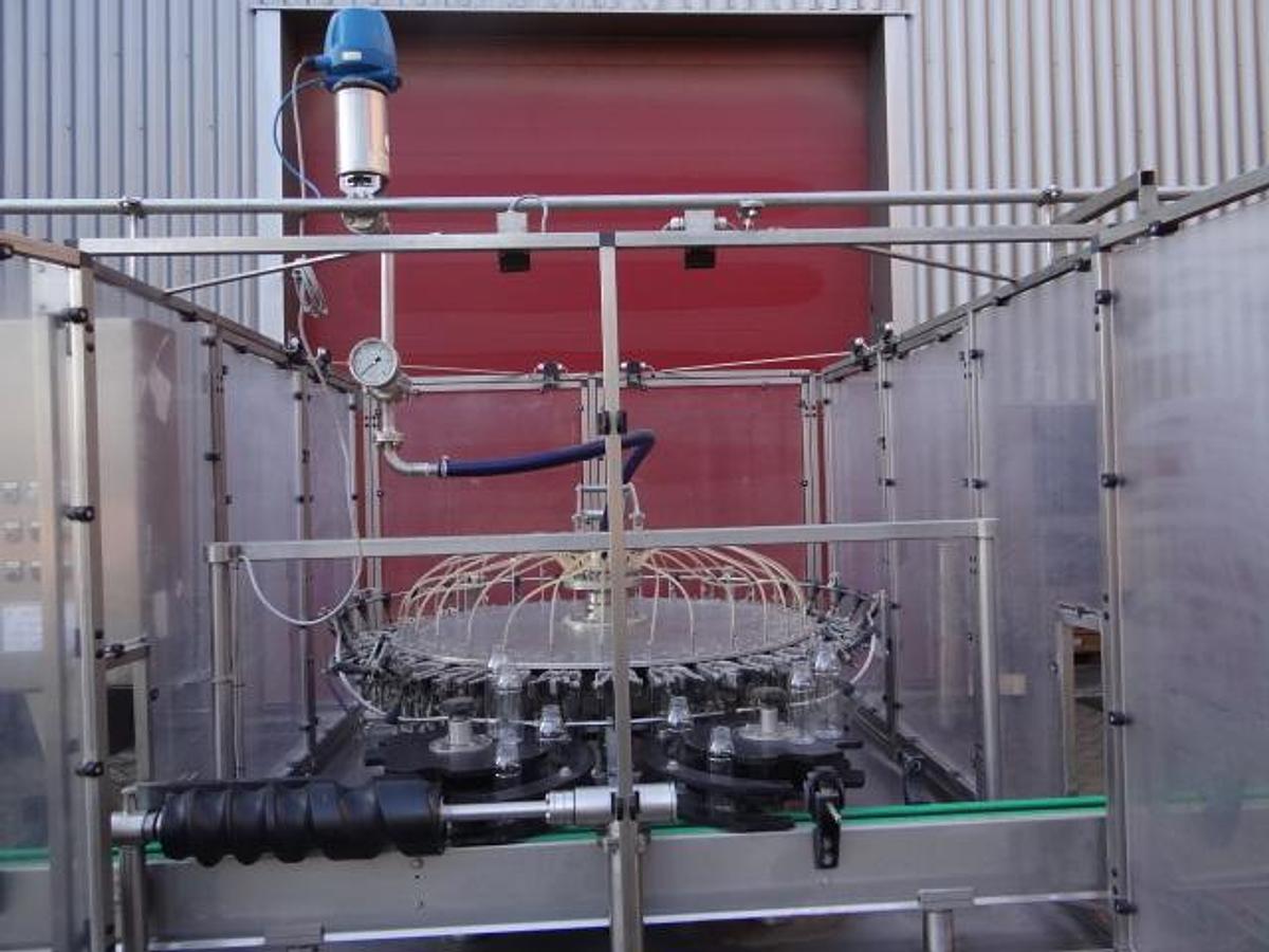 Gebruikt Empty bottle cleaner PET 0,3/0,5ltr