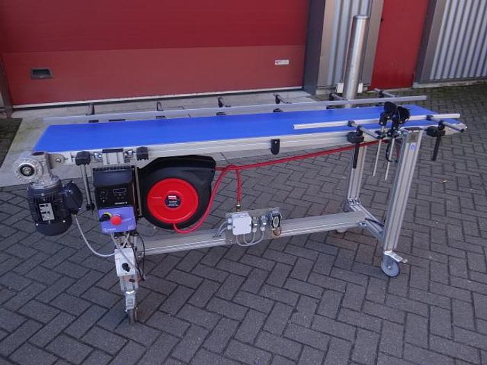 Used Videojet carton labeler with coder