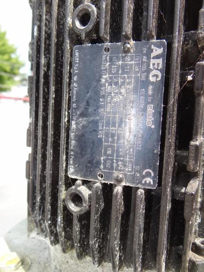 Gebruikt Brine mixing tank with double agitator