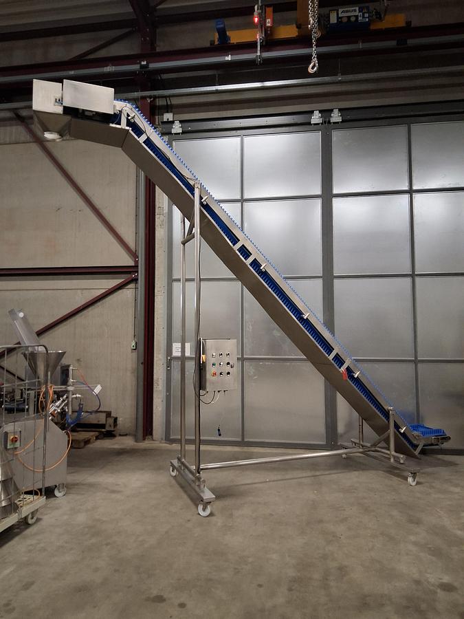 Gebruikt Upfeed conveyor / product elevator