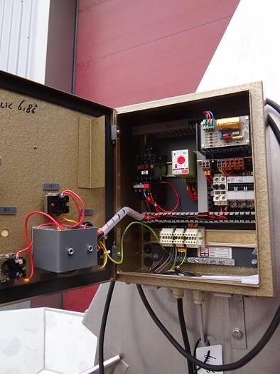 Used Calumatic cap elevator