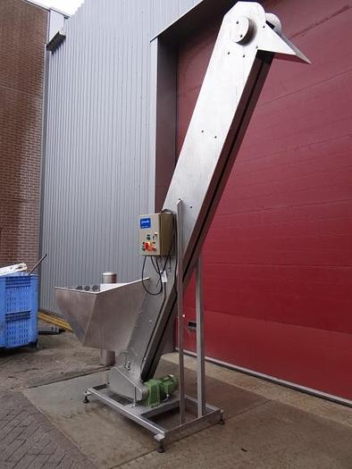 Used Calumatic cap elevator