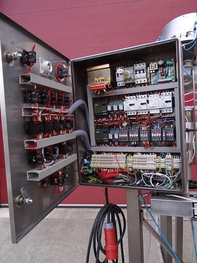 Used 1998 Pencon B.V DAV-1 pick and place capper