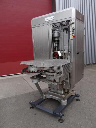 Used 1996 IMC 178 Can seamer