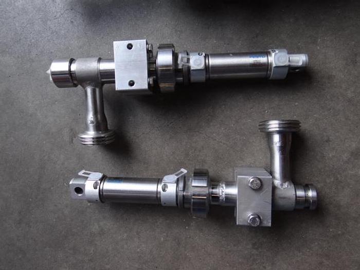 Used 2004 EFM doseer VD-1000-2 vulstation TR3