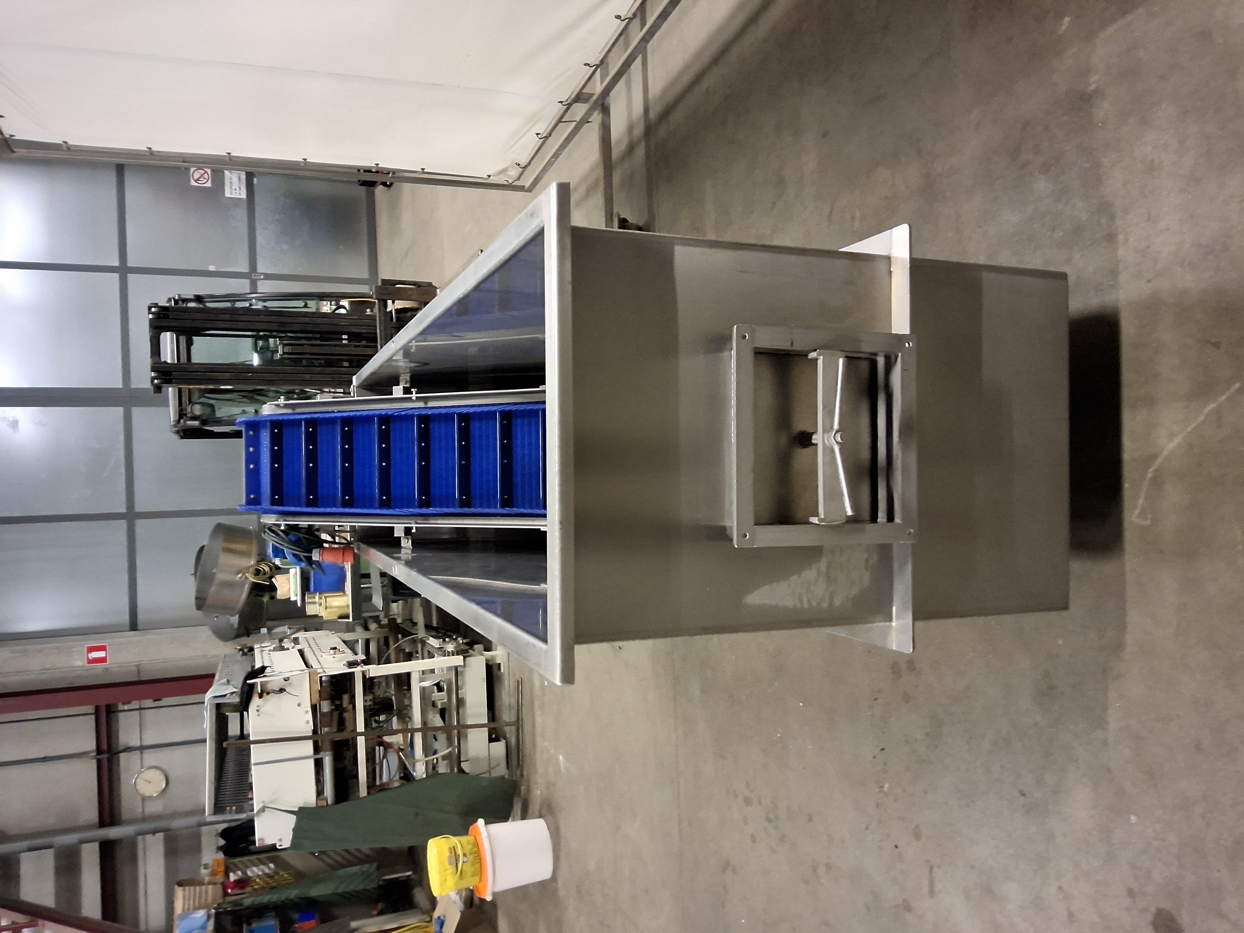 Gebruikt Washer with outfeed conveyor