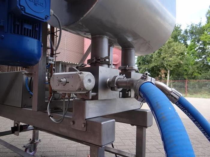 Used 2004 EFM doseer VD-1000-2 vulstation TR3