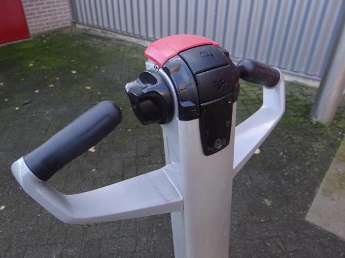 Used 2009 Caterpillar NPP16.M