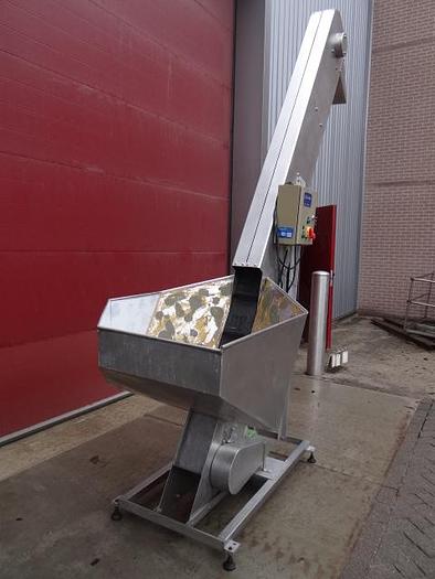 Used Calumatic cap elevator