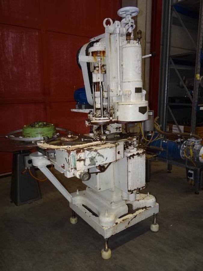 Gebruikt Automatic seamer incomplete