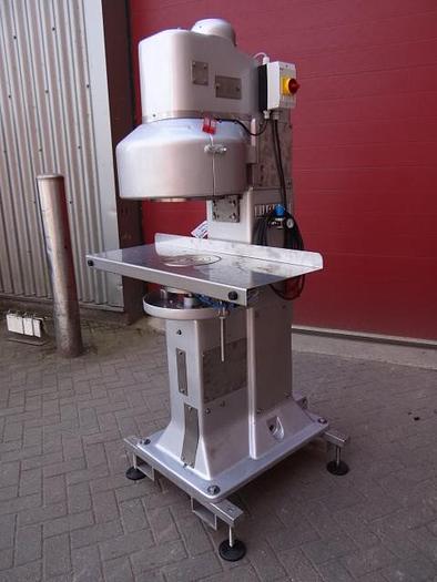 Used Lubeca LW210