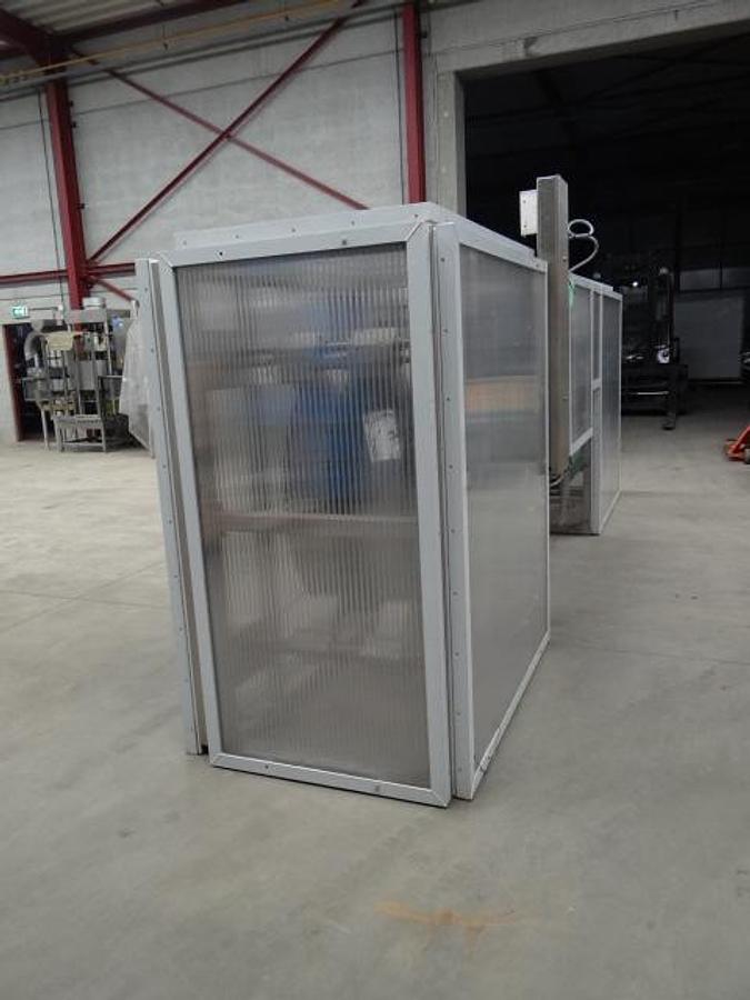 Gebruikt Empty bottle cleaner PET 0,5ltr