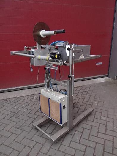 Used Etiketteermachine voor stickers