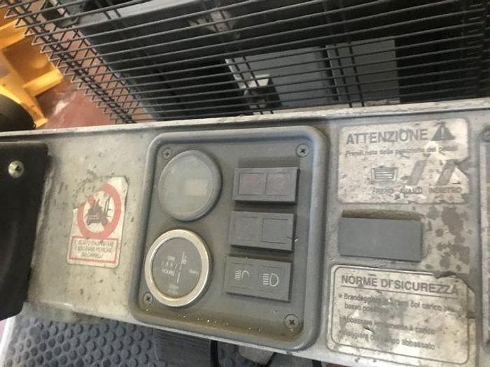 Usato 1989 Muletto OM elettrico E30N