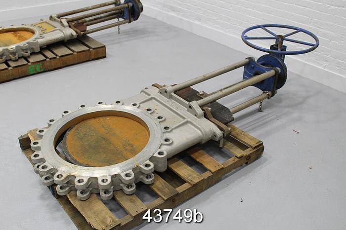 Used True Line 24" Hand Operated Knife Gate Valve #43749