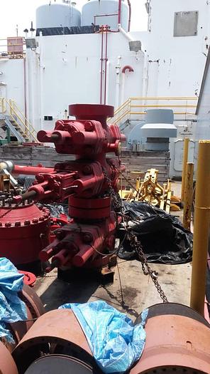 Used Cameron Blowout Preventer (H2S rated) 13-5/8 Full set