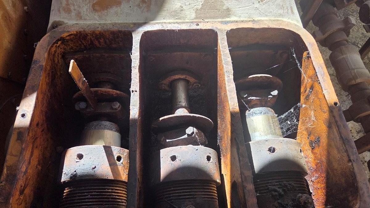 Used Gardner Denver PE-5Y 3x5 Triplex Well Servicing Reversing Mud Pump Package