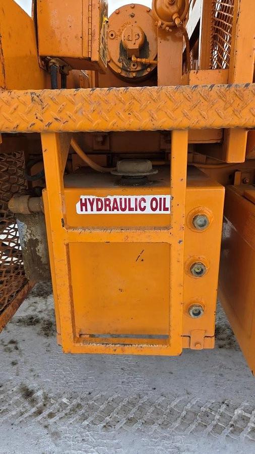 Used 2000 GMC C8500 Tandem Axle Bed Truck