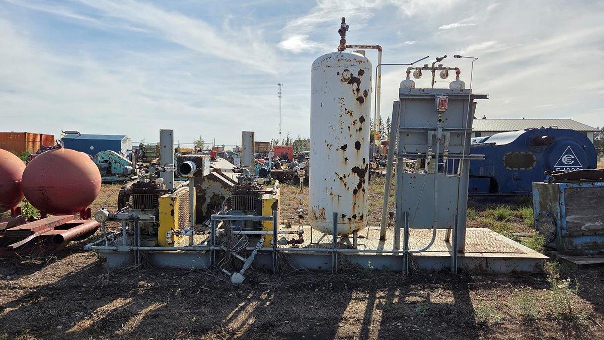 Used Quincy 325-18 Air Compressor Package