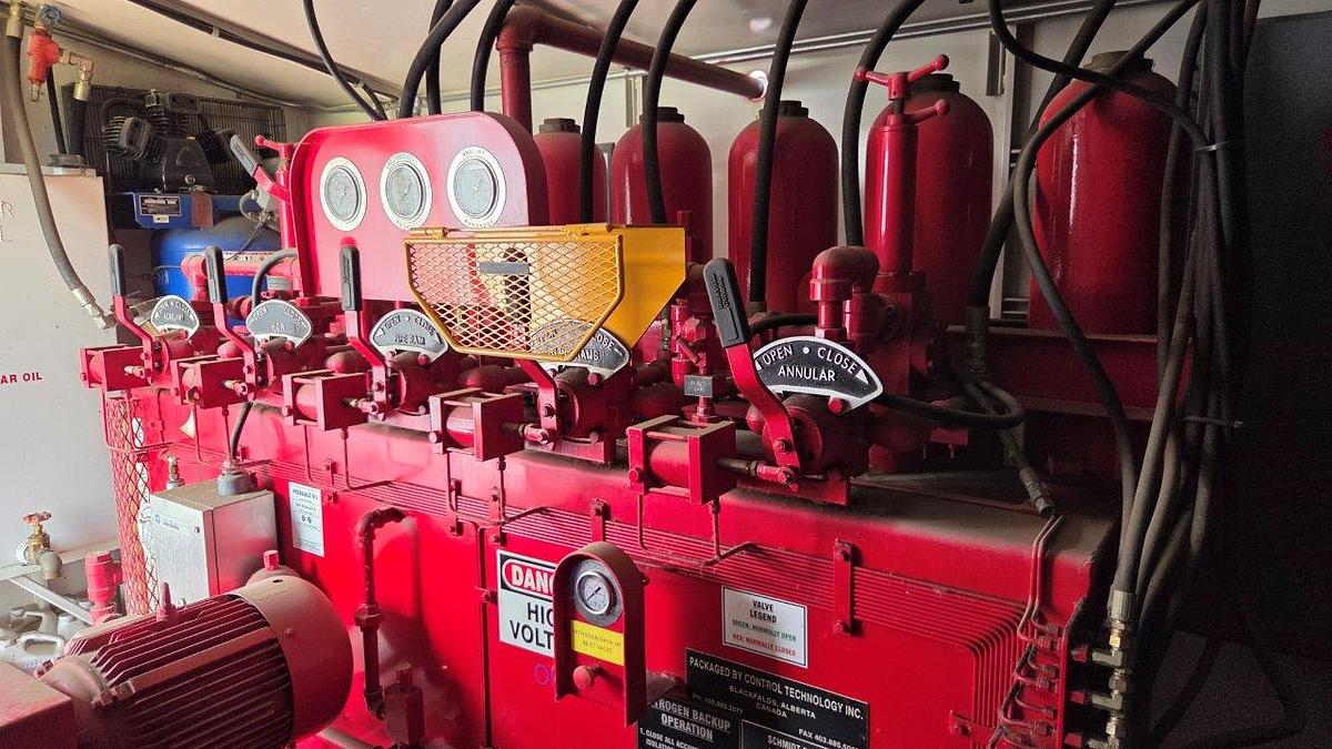 Used Control Technology Inc 5 Station Hydraulic Accumulator