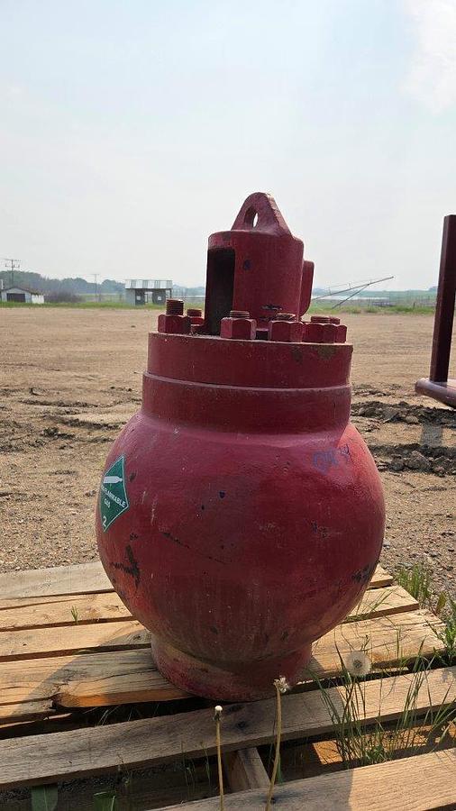 Used "Continental Emsco" Style PD 43 Pulsation Dampener