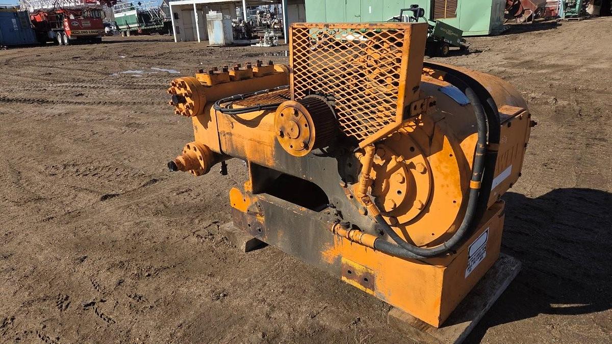 Used Oilwell 336P Triplex Mud Pump