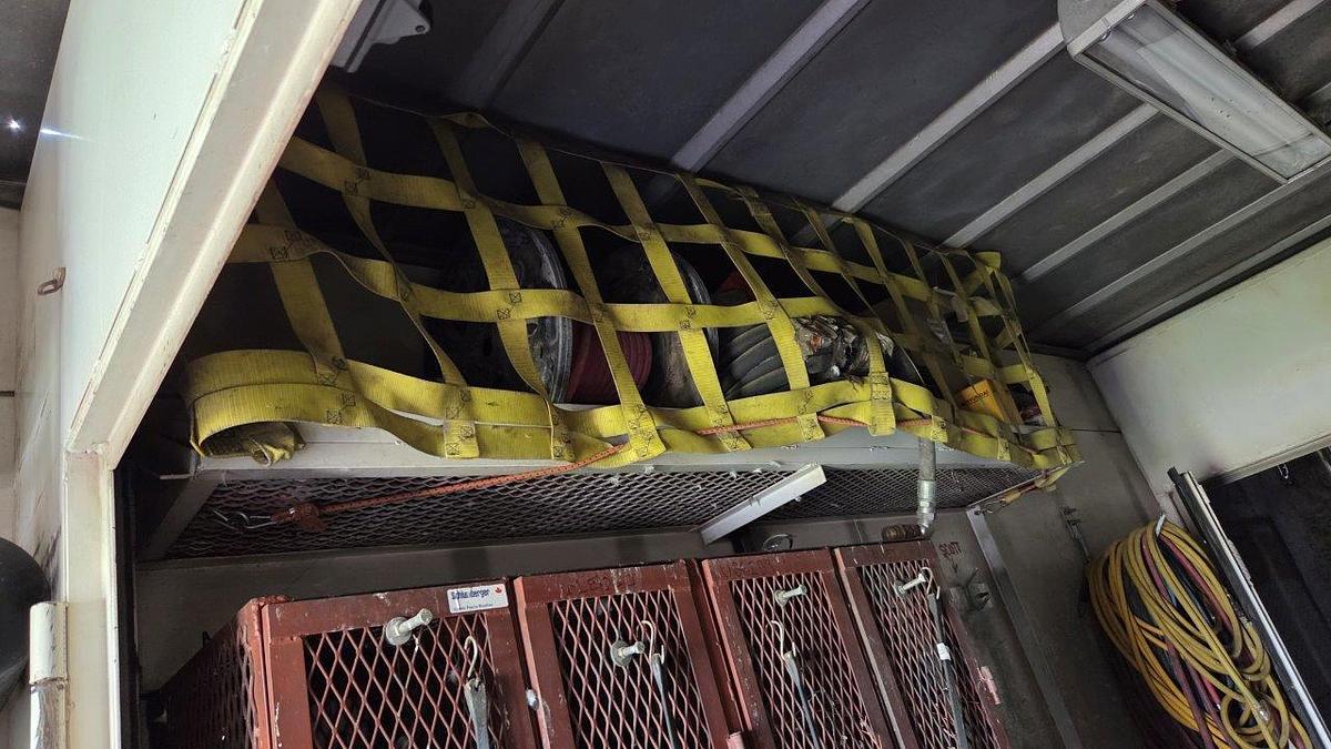 Used Alloy Trailers Inc 48' Tandem Axle Van Trailer