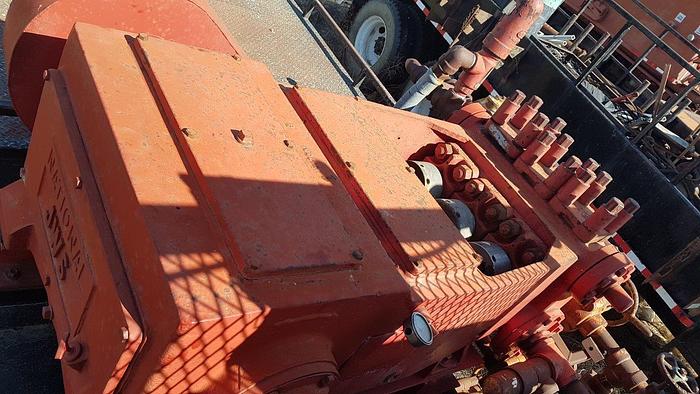 Used 1982 MACK RS686L ST Tandem Axle Oilfield Pump / Kill Truck