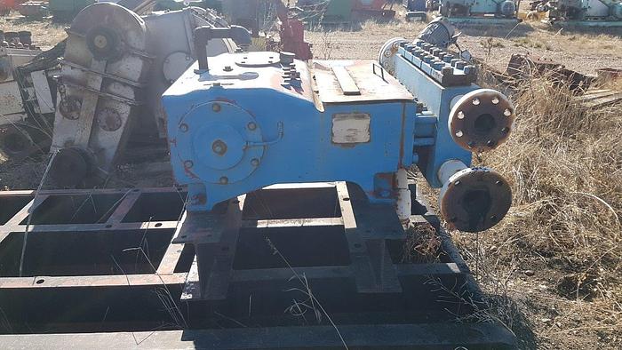 Used Union QD-100 Quintuplex Plunger Pump for Sale at Chad