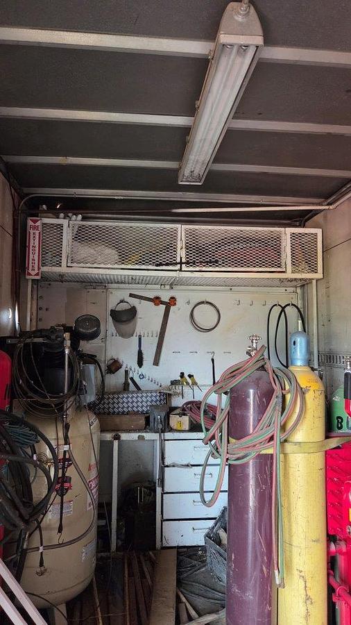 Used Alloy Trailers Inc 48' Tandem Axle Van Trailer