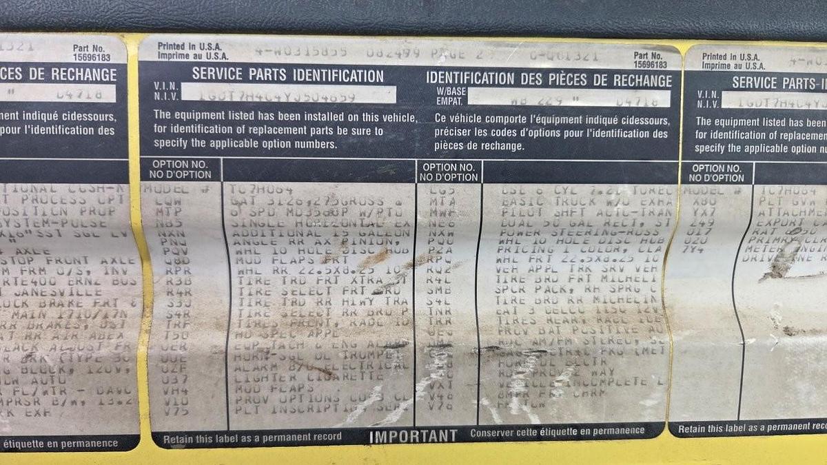 Used 2000 GMC C8500 Tandem Axle Bed Truck