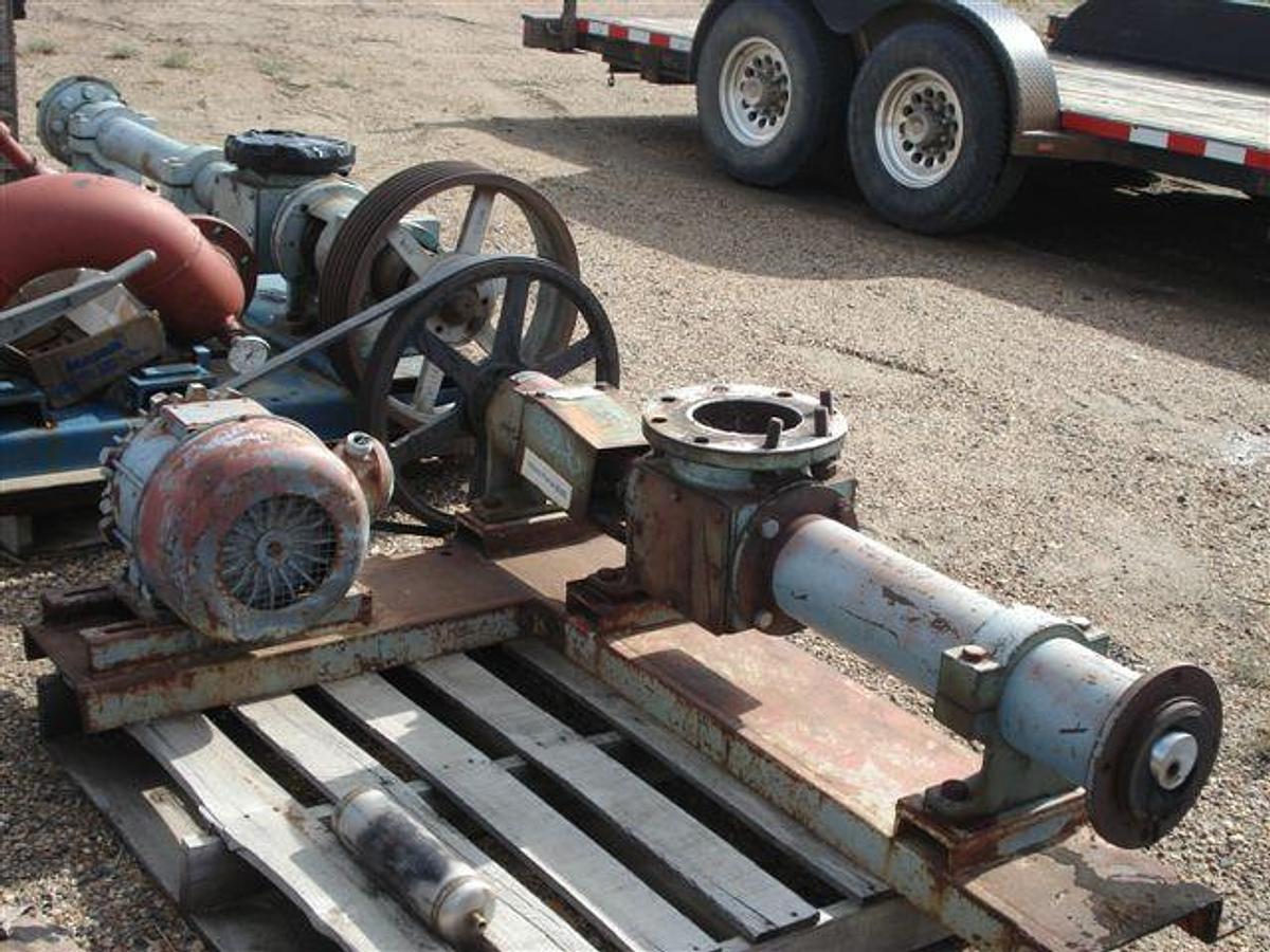 Used Robbins Myers 2E0FS1 4x6 Progressing Cavity Screw Pump
