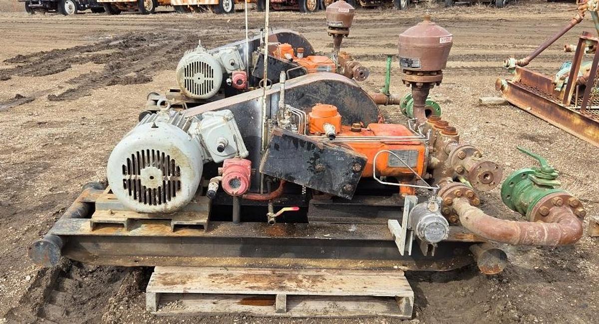 Used Wheatley P-200B Triplex Pump