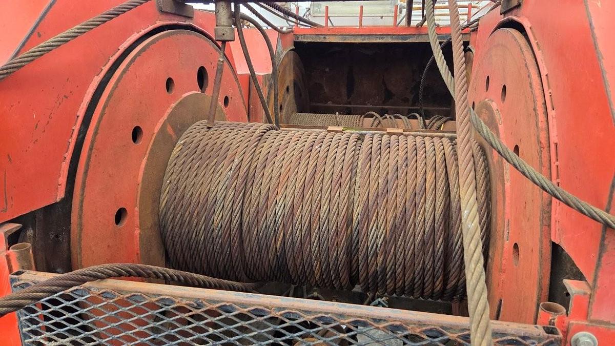 Used MOUNTAIN RIG MR 350 Oilfield Workover Rig / Service Rig / Pulling Unit