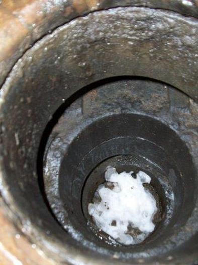 Used GUIBERSON 7 1/16" 3M Double Ram BOP