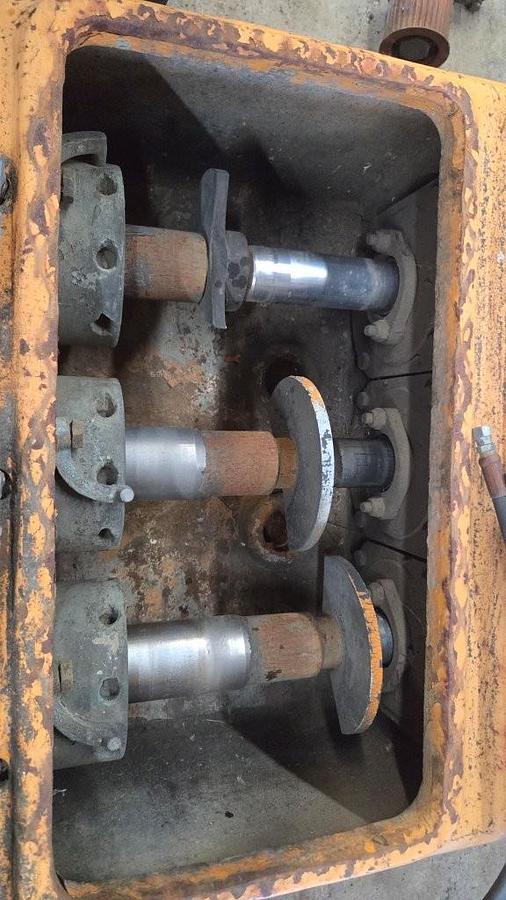 Used Oilwell 336P Triplex Mud Pump