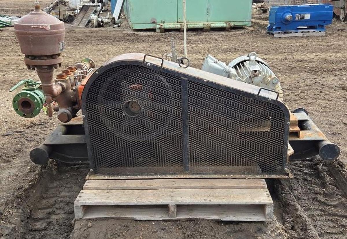 Used Wheatley P-200B Triplex Pump