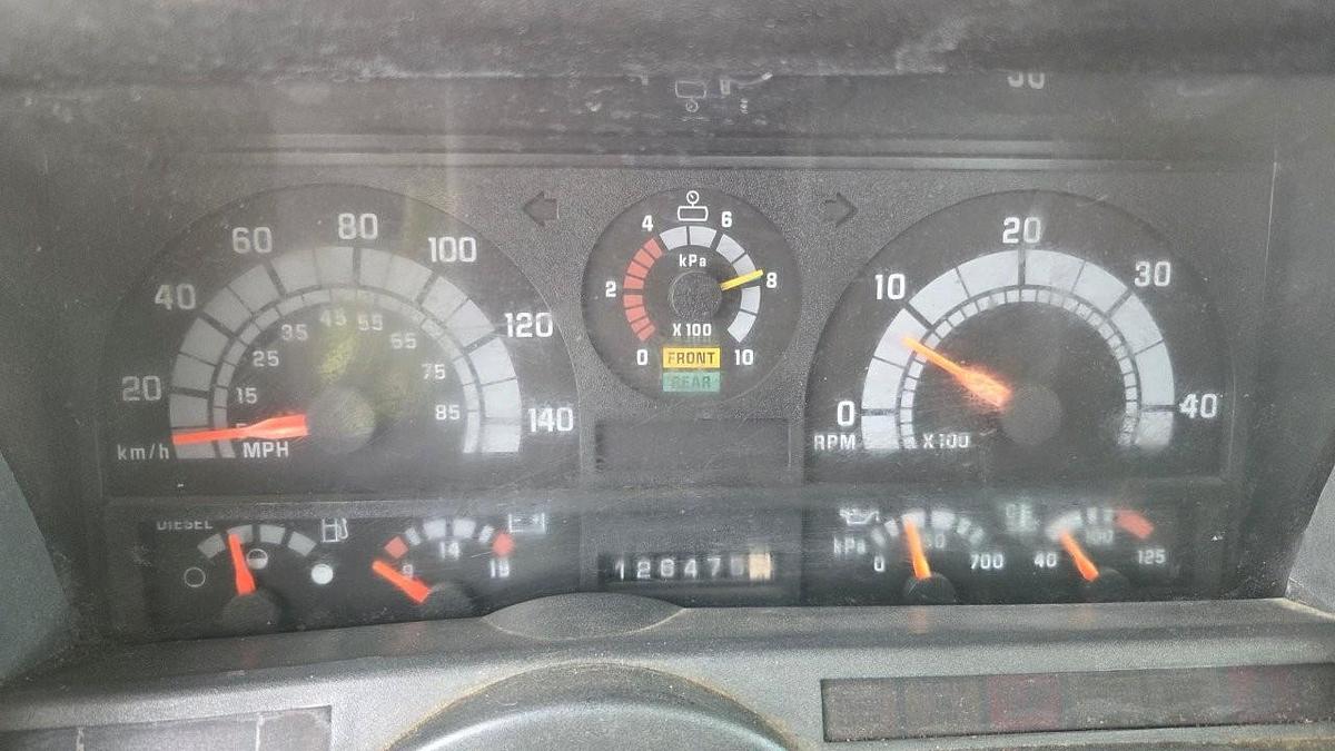 Used 2000 GMC C8500 Tandem Axle Bed Truck