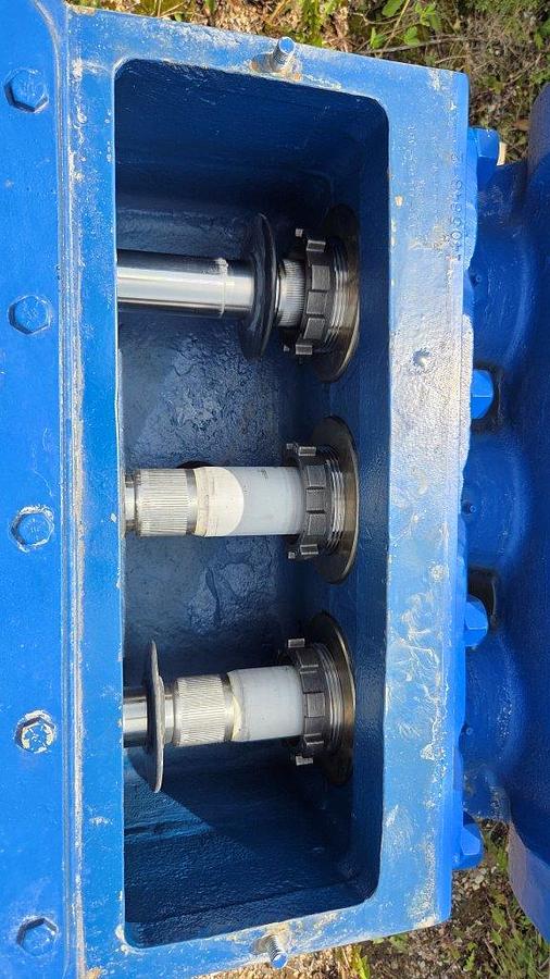 National Oilwell Varco "NOV" 133T-4M Triplex Pump