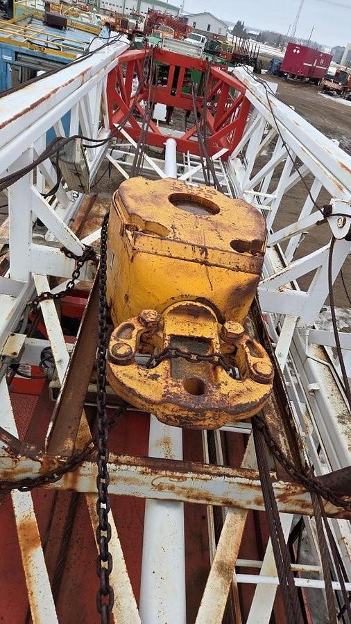 Used MOUNTAIN RIG MR 350 Oilfield Workover Rig / Service Rig / Pulling Unit