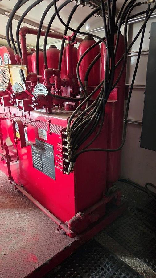 Used Control Technology Inc 5 Station Hydraulic Accumulator